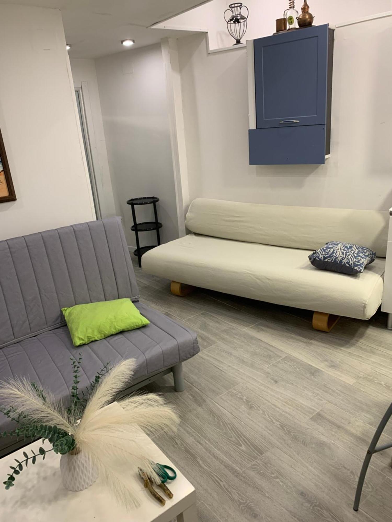Apartamento Con Piscina Chiloeches Exterior photo
